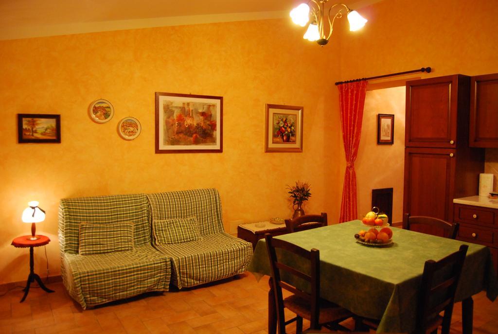 Willa Agriturismo Rustichino Giano dellʼUmbria Zewnętrze zdjęcie